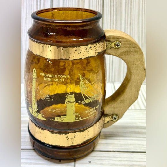 Vintage Siesta Ware Cape Cod Mug Amber Glass Wooden Handle 5" - Picture 1 of 10